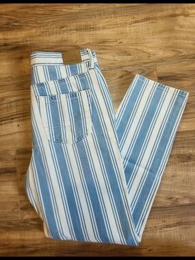 NWT American Eagle Mom Jeans Straight Leg Blue White Striped High Rise Size 4
